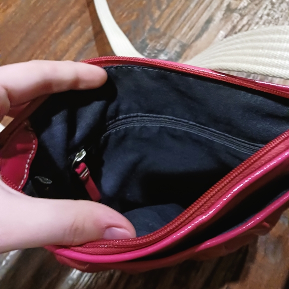 Coach Raspberry (Pink) Swingpack - Picture 5 of 5